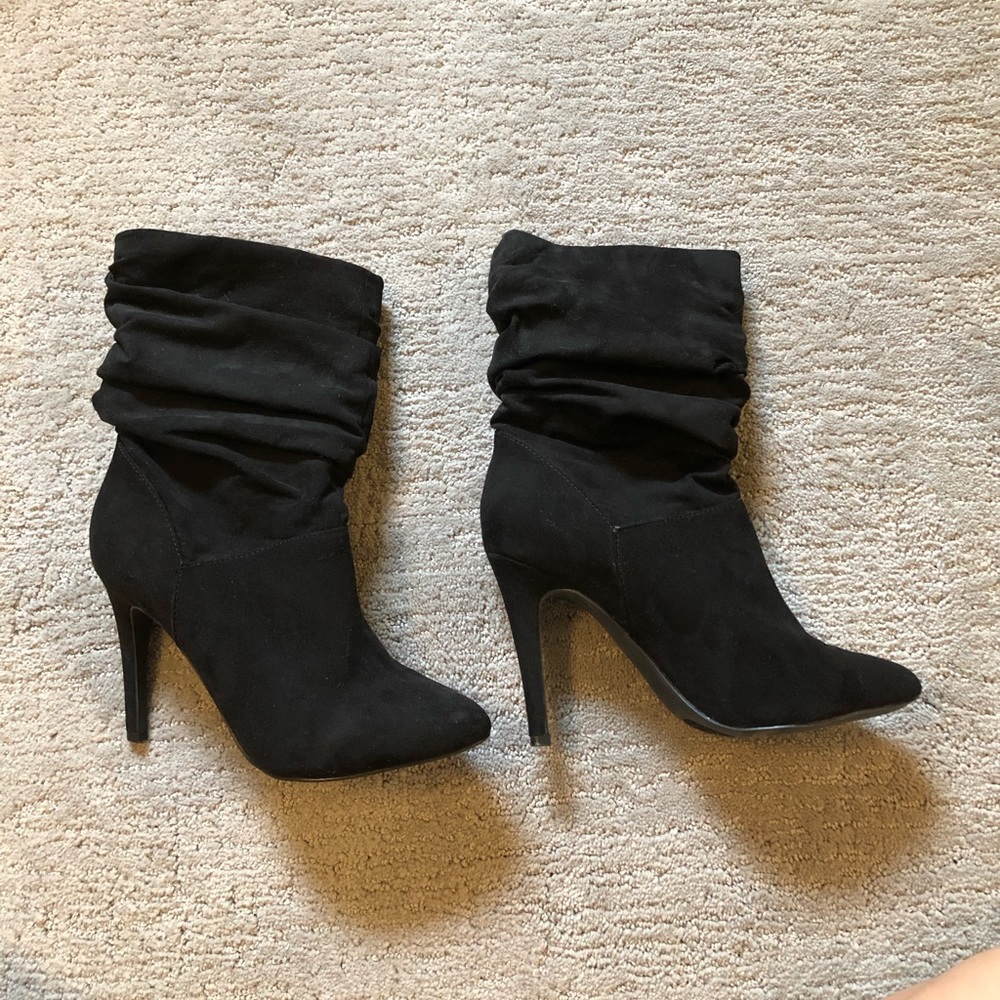 Black scrunchy ankle boots